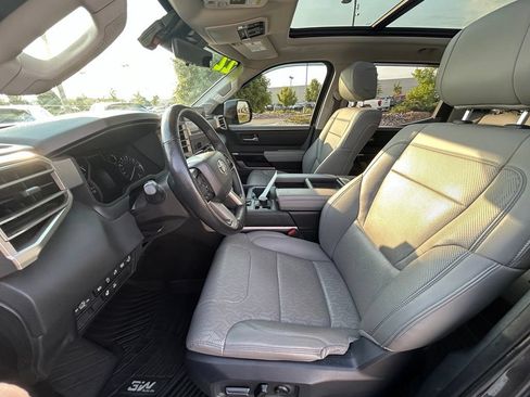 Used 2022 Toyota Tundra Limited AWD/4WD image 14