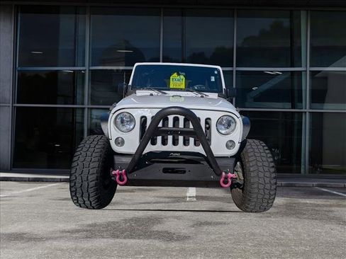 Used 2018 Jeep Wrangler Unlimited Sport w/ Max Tow Package image 6