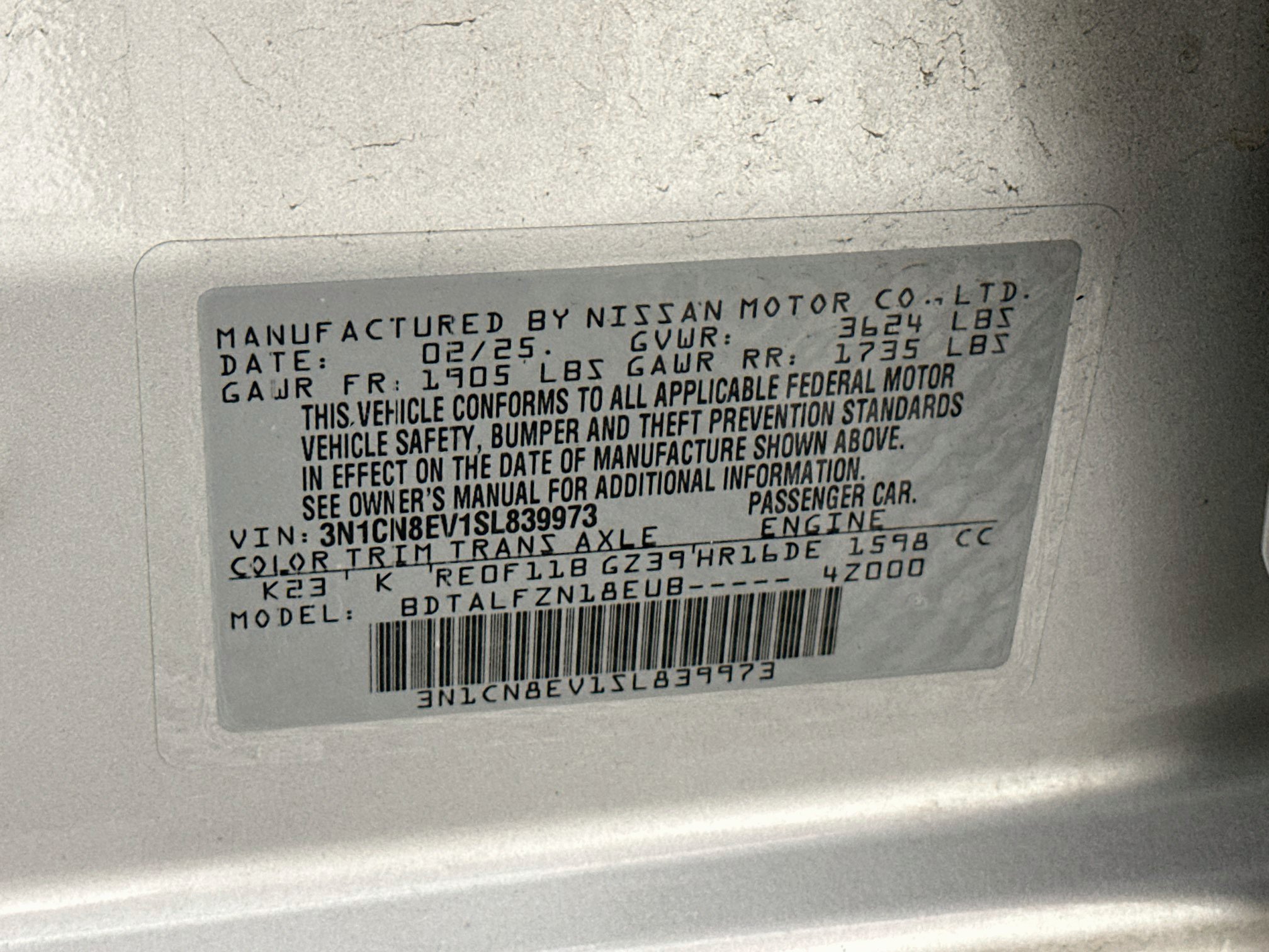 Used 2025 Nissan Versa SV FWD image 12