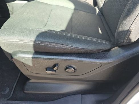 Used 2025 RAM 1500 Big Horn AWD/4WD image 8