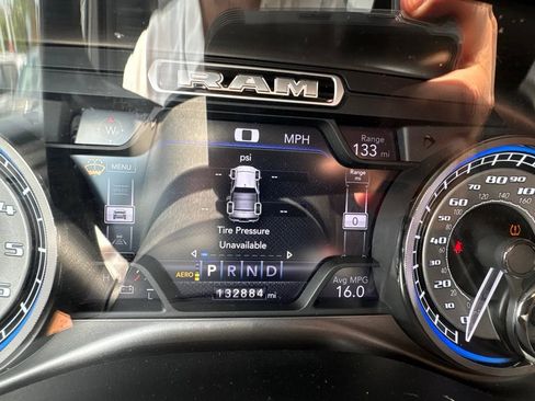 Used 2019 RAM 1500 Limited AWD/4WD image 15