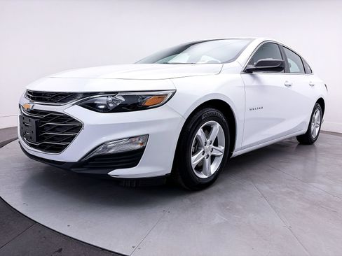 Used 2024 Chevrolet Malibu LS FWD image 12
