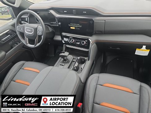 New 2026 GMC Sierra 1500 AT4 w/ AT4 Premium Package image 30