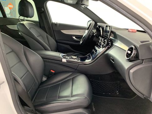 Used 2018 Mercedes-Benz C 300 Sedan image 40