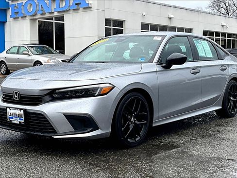Used 2023 Honda Civic Sport image 1