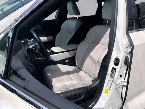 Used 2023 Lexus RX 350 Premium w/ Cold Area Package FWD image 8