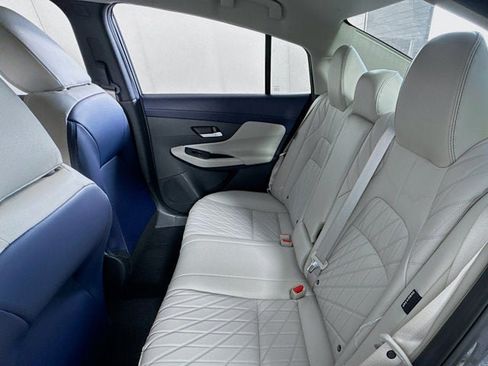 New 2026 Nissan Sentra SL w/ Floor Mat Package FWD image 24