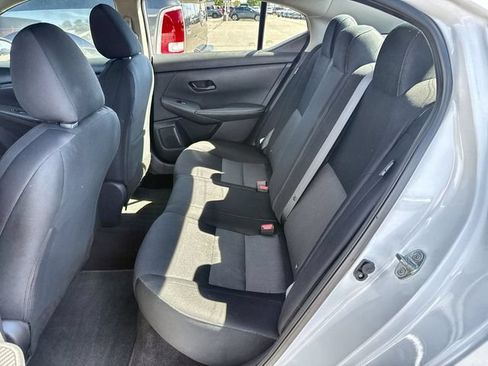 Used 2024 Nissan Sentra SV FWD image 21