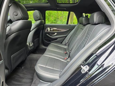 Used 2019 Mercedes-Benz E 450 4MATIC Wagon w/ Premium Package image 15