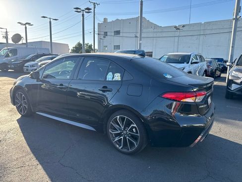 Used 2022 Toyota Corolla SE w/ Carpet Mat Package (TMS) FWD image 6