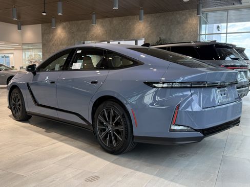 New 2026 Lexus ES 350e FWD image 10