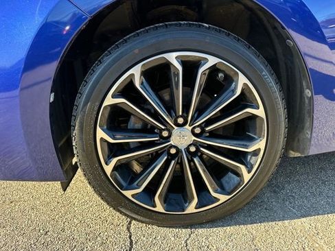 Used 2014 Toyota Corolla S image 11