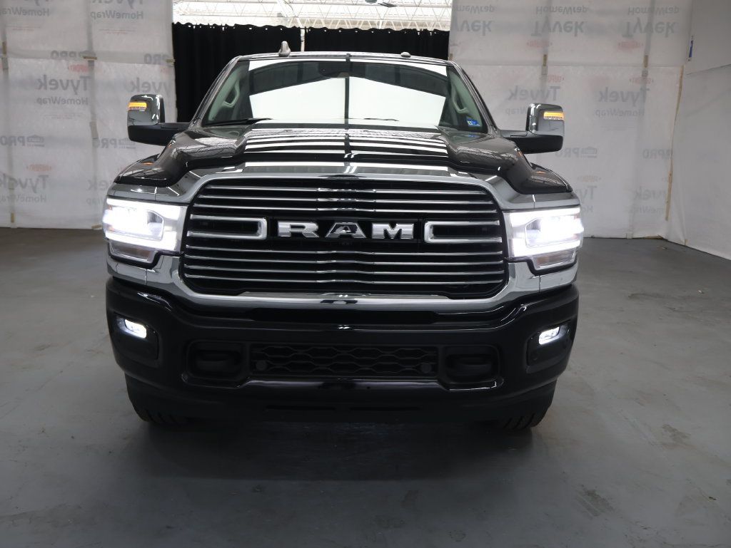 Used 2024 RAM 2500 Laramie w/ Safety Group AWD/4WD image 2