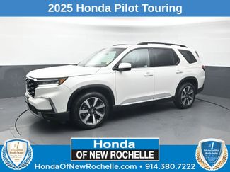 Used 2025 Honda Pilot Touring video 1