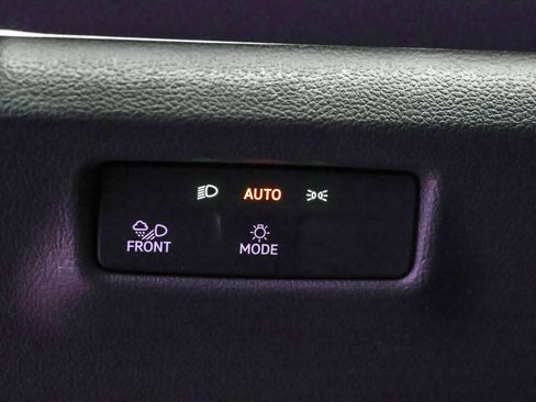 New 2026 Volkswagen Tiguan SEL R-Line image 21