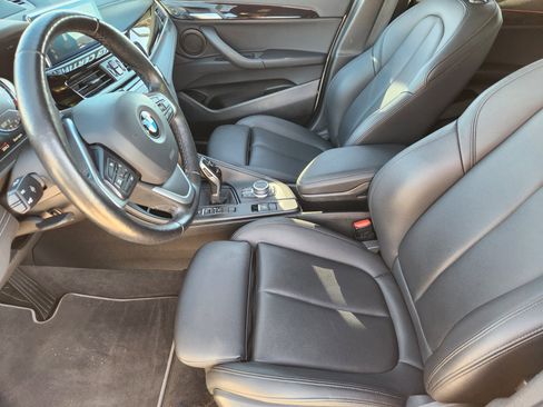 Used 2022 BMW X2 sDrive28i w/ Convenience Package image 12