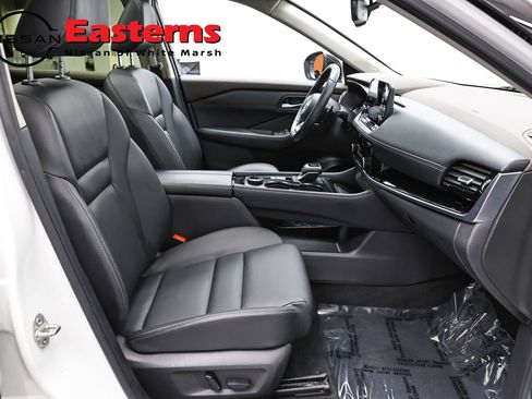 Used 2023 Nissan Rogue SL w/ SL Premium Package AWD/4WD image 25
