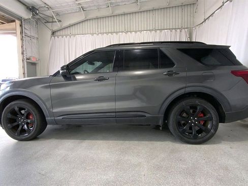 Used 2020 Ford Explorer ST w/ ST Street Pack image 26