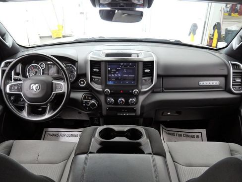 Used 2022 RAM 1500 Big Horn AWD/4WD image 21