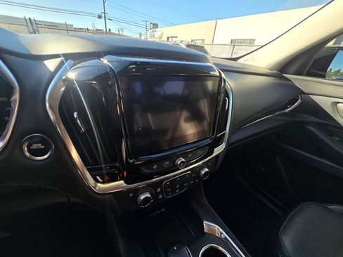 Used 2020 Chevrolet Traverse Premier w/ Redline Edition image 15
