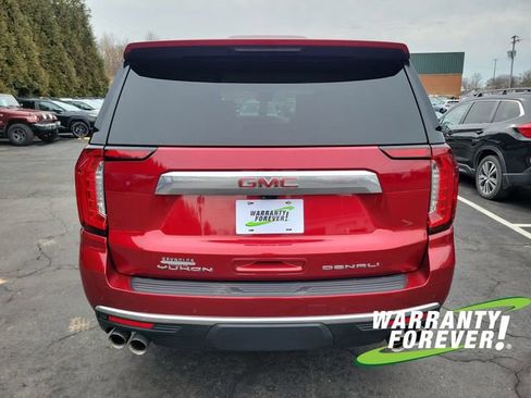 Used 2024 GMC Yukon Denali w/ Denali Reserve Package image 6