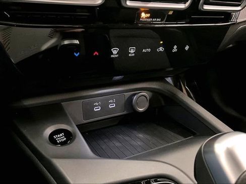 New 2026 Nissan Sentra SV FWD image 28