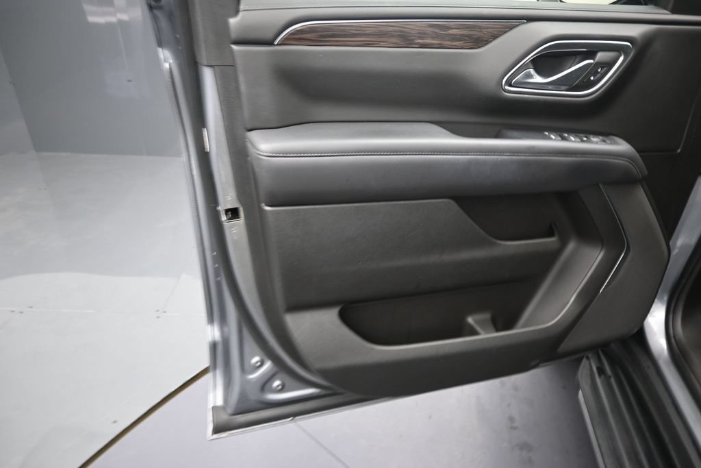 Used 2021 Chevrolet Tahoe LS RWD image 13