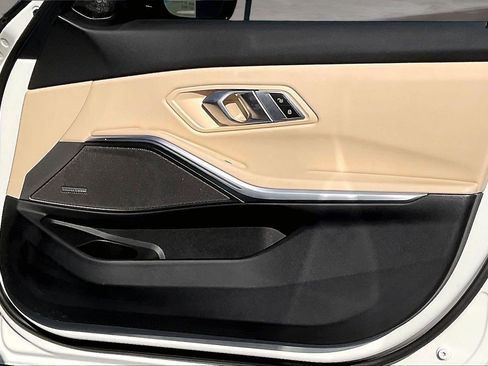 Used 2023 BMW M340i xDrive image 28