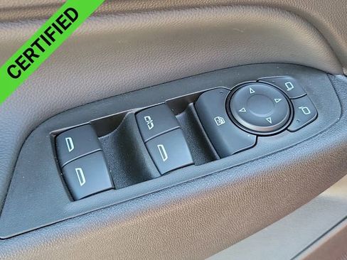 Certified 2024 Chevrolet Equinox LT w/ LPO, Floor Liner Package FWD image 24