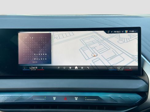 Used 2025 BMW X3 xDrive30i image 30