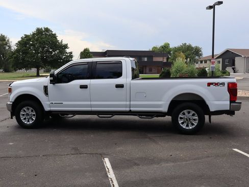 Used 2022 Ford F350 XLT w/ XLT Value Package AWD/4WD image 9