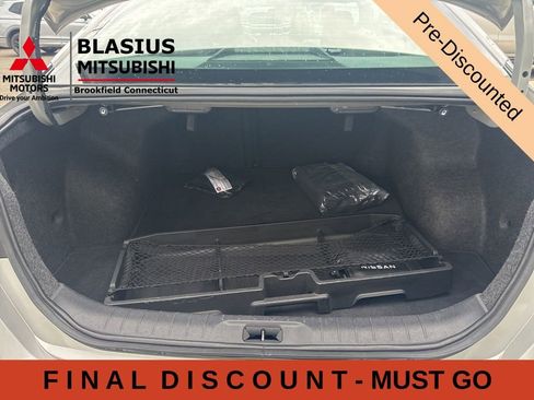 Used 2023 Nissan Altima 2.5 SL AWD/4WD image 16
