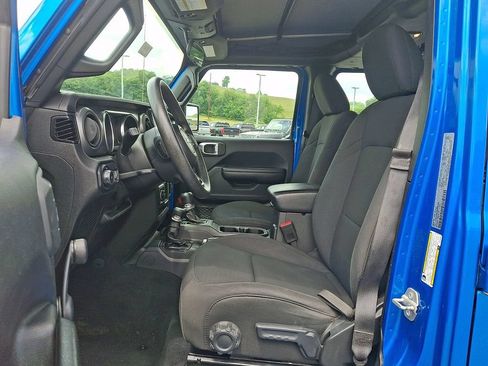 Used 2021 Jeep Wrangler Unlimited Sport AWD/4WD image 13