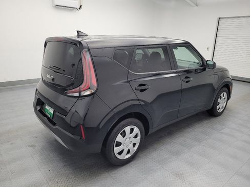 Used 2023 Kia Soul LX FWD image 10