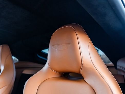 Used 2025 Aston Martin V8 Vantage image 26