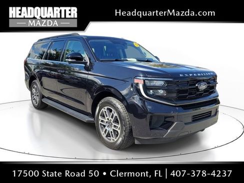 Used 2025 Ford Expedition Max Active AWD/4WD image 1