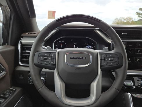 Used 2026 GMC Sierra 1500 Denali image 33