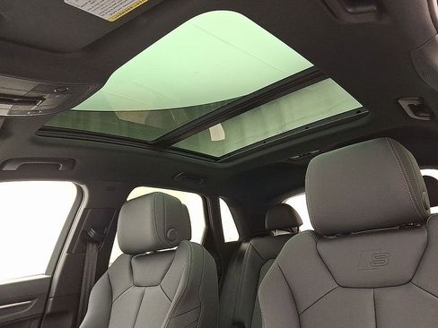 New 2025 Audi Q3 2.0T Premium image 9