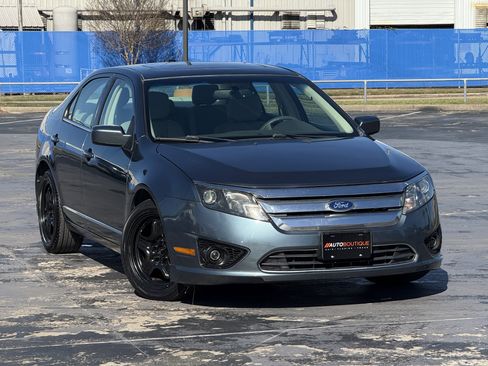 Used 2011 Ford Fusion SE w/ 202A Rapid Spec Order Code image 3