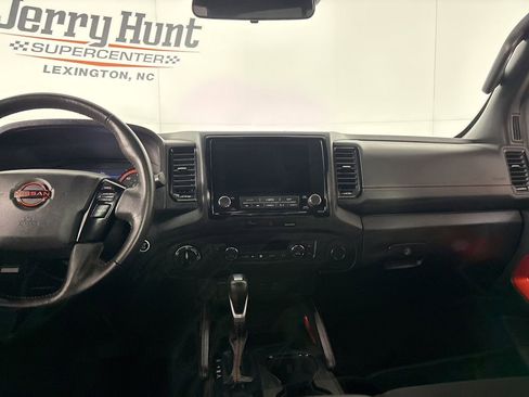 Used 2024 Nissan Frontier PRO-4X w/ Off-Road Protection Package image 20