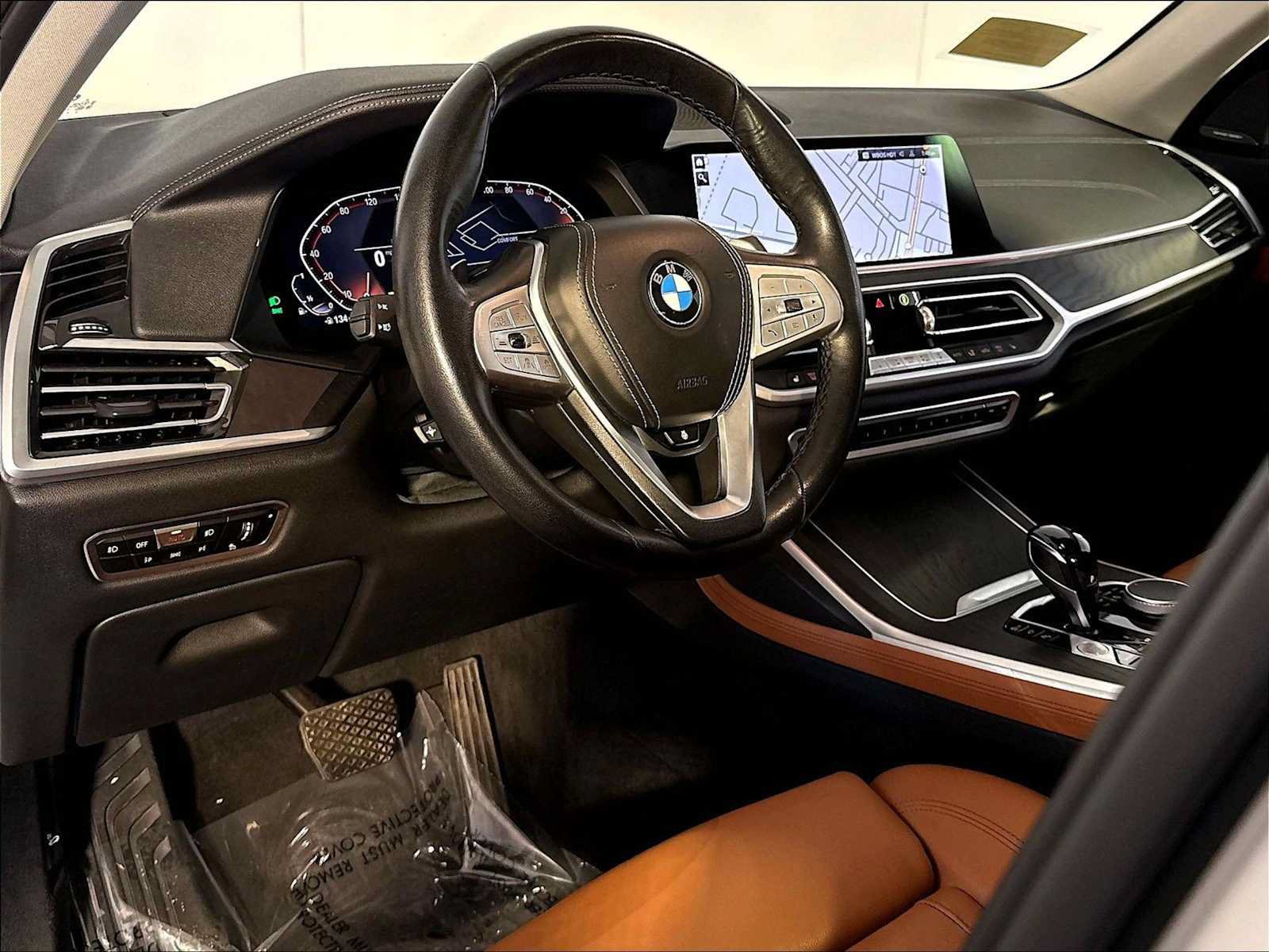 Used 2022 BMW X7 xDrive40i w/ Premium Package AWD/4WD image 4