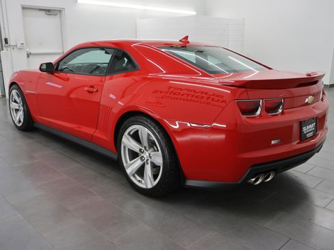 Used 2013 Chevrolet Camaro ZL1 RWD image 6