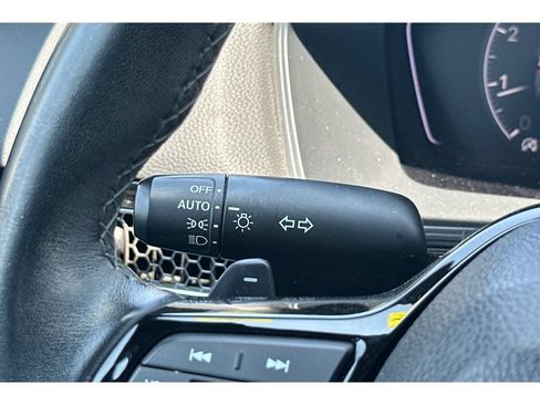 Used 2023 Honda Civic Sport image 32