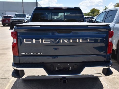 Used 2021 Chevrolet Silverado 1500 LT w/ Convenience Package II AWD/4WD image 6