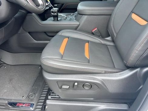 New 2026 GMC Sierra 1500 AT4 w/ Technology Package AWD/4WD image 20
