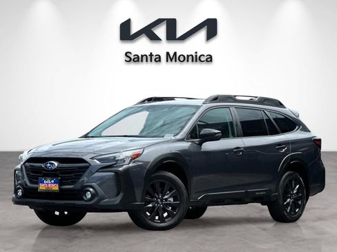 Used 2023 Subaru Outback Onyx Edition XT AWD/4WD image 2