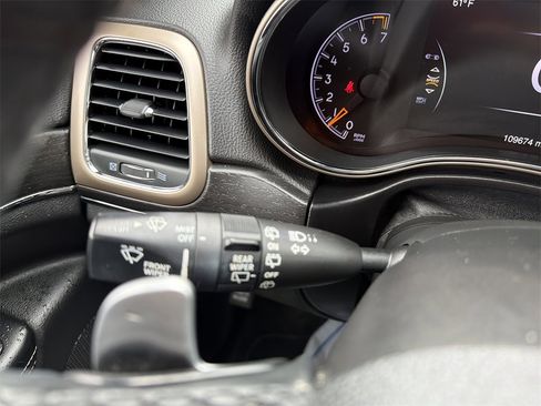 Used 2015 Jeep Grand Cherokee Limited image 29