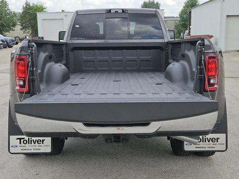 New 2026 RAM 3500 Tradesman AWD/4WD image 11
