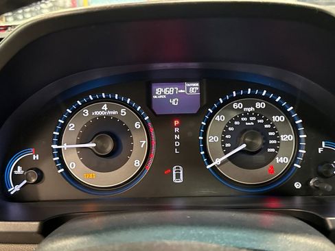 Used 2011 Honda Odyssey EX-L image 19