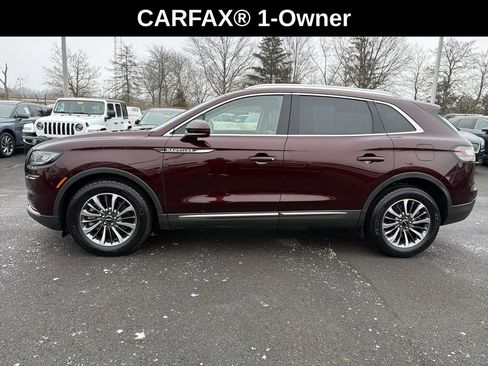 Certified 2023 Lincoln Nautilus Reserve image 2